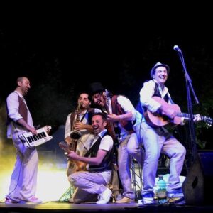 I ciao Rino sono una band musicale proveniente da Roma